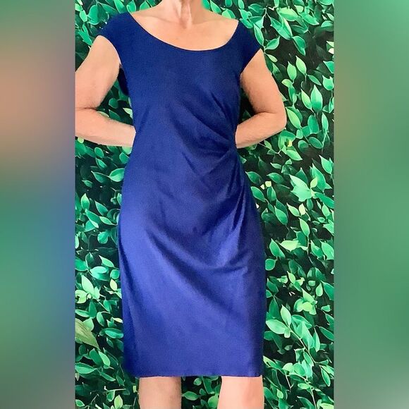 Ann Taylor dress with side gathering - Picture 4 of 5